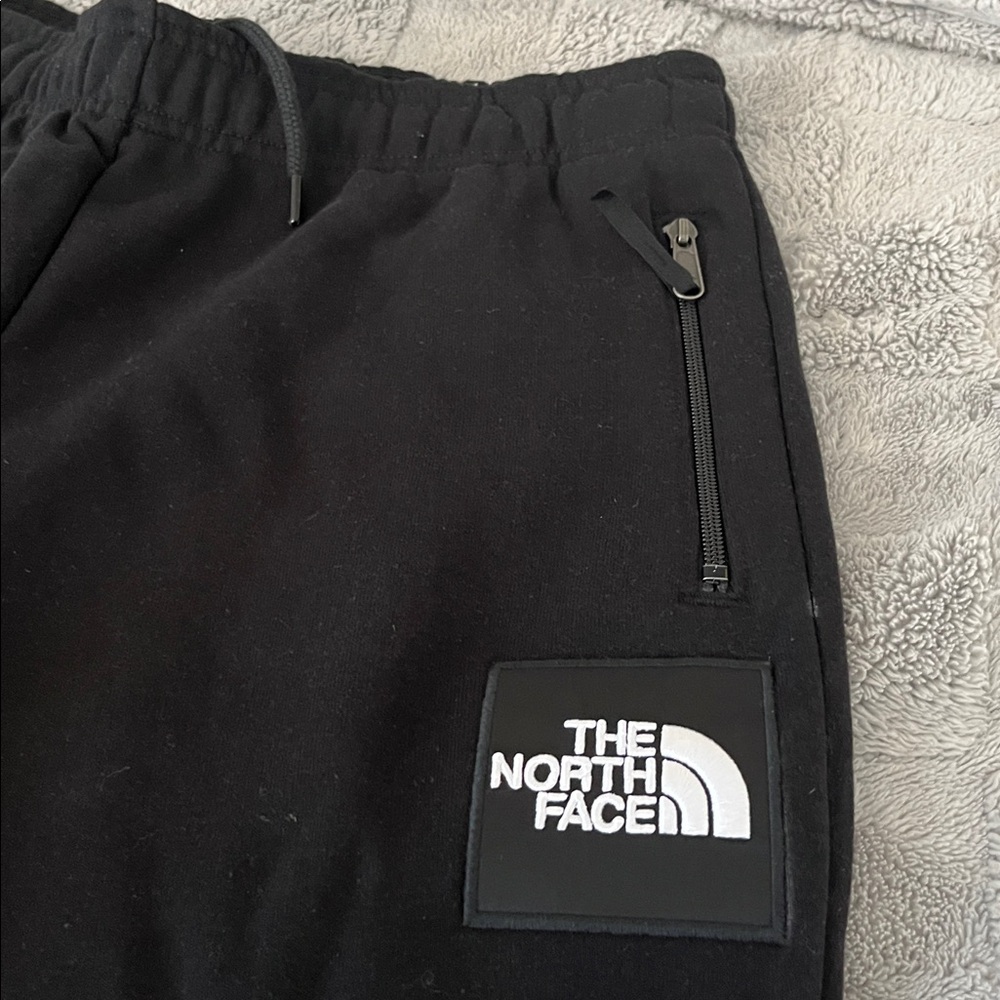 The North Face Black Sweatpants - Picture 2 of 3